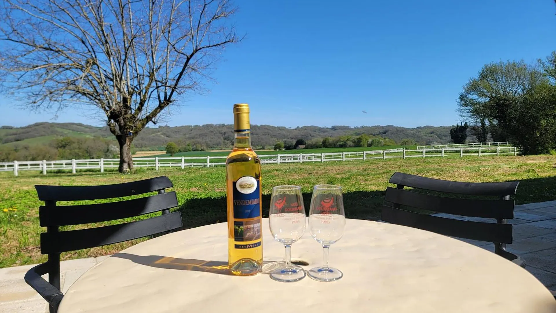 Casa de Férias Gite Domaine Rey Loubersan